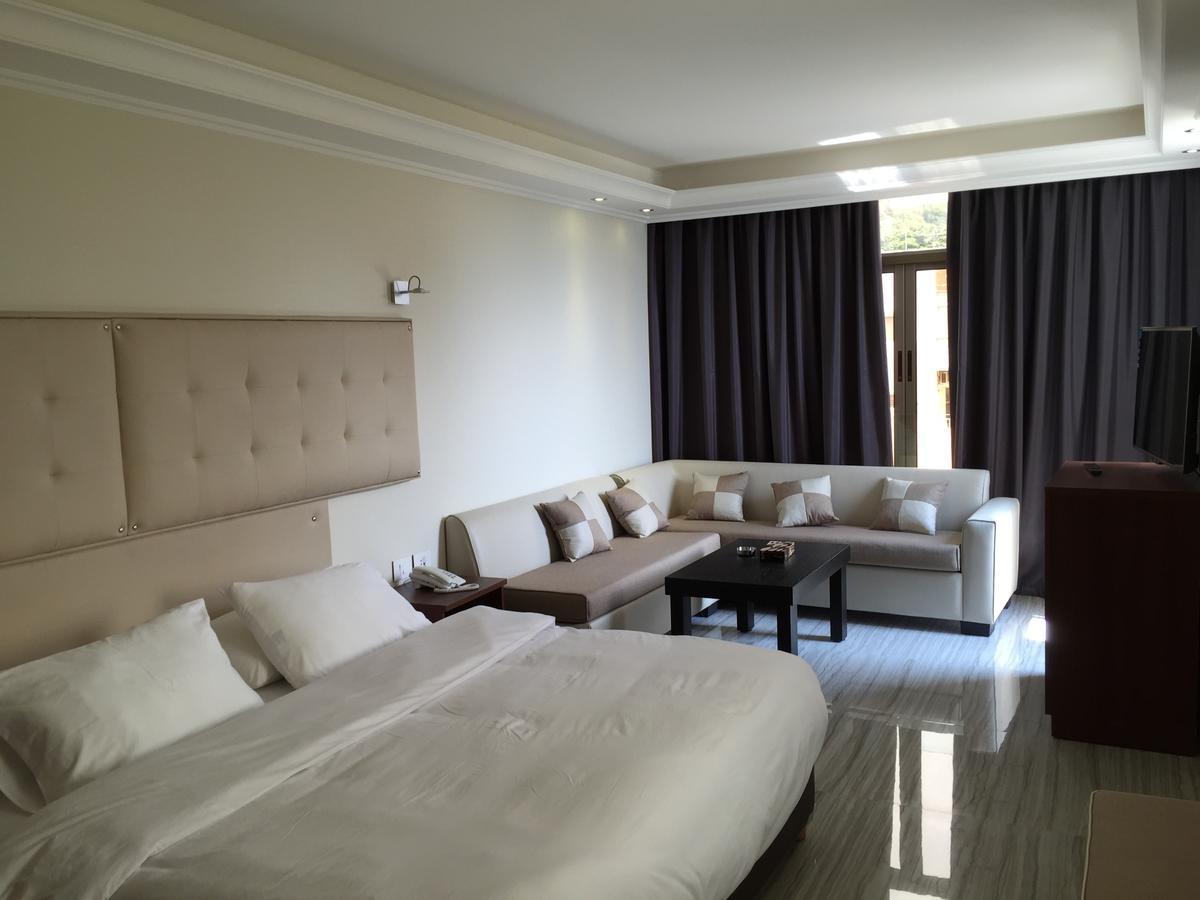 Aphrodite Hotel Ţabarjā Екстериор снимка