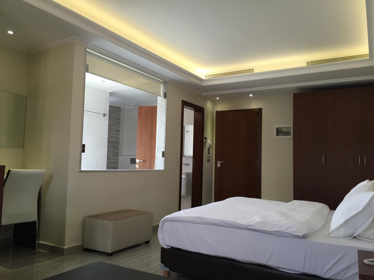 Aphrodite Hotel Ţabarjā Екстериор снимка