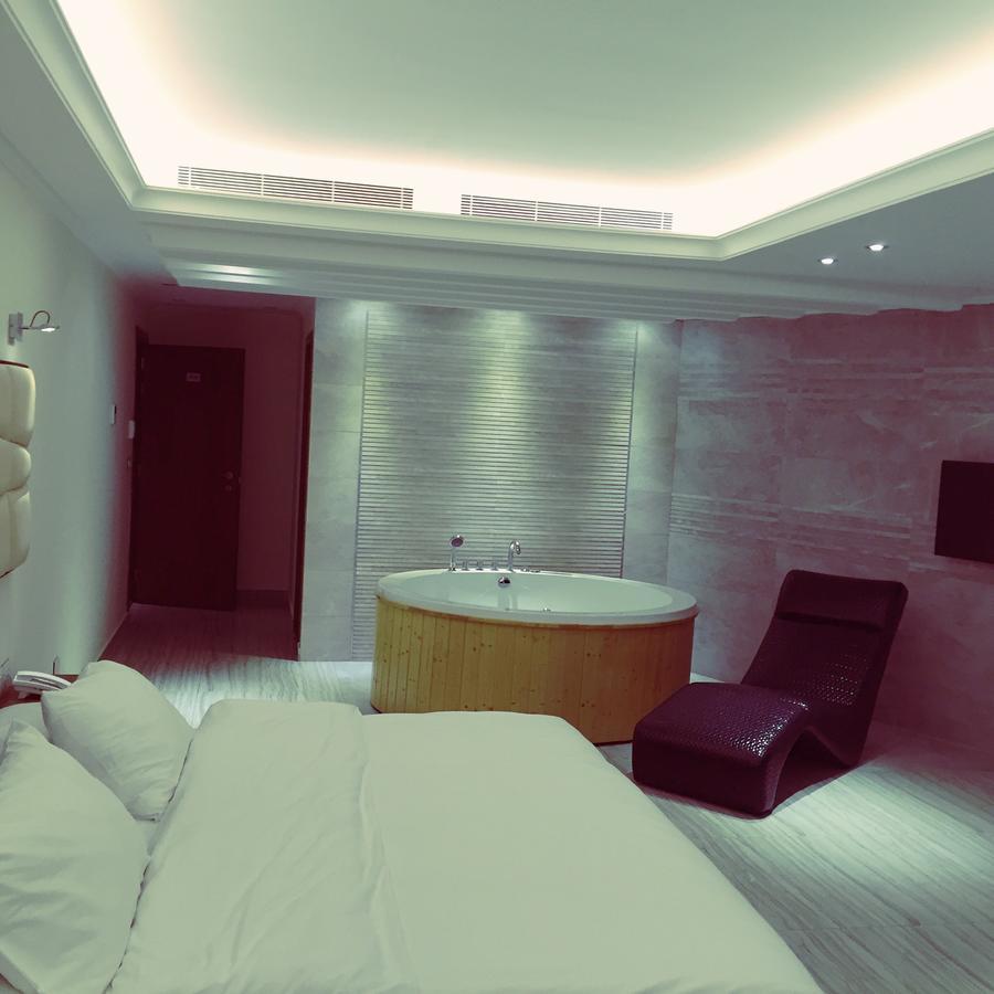 Aphrodite Hotel Ţabarjā Екстериор снимка