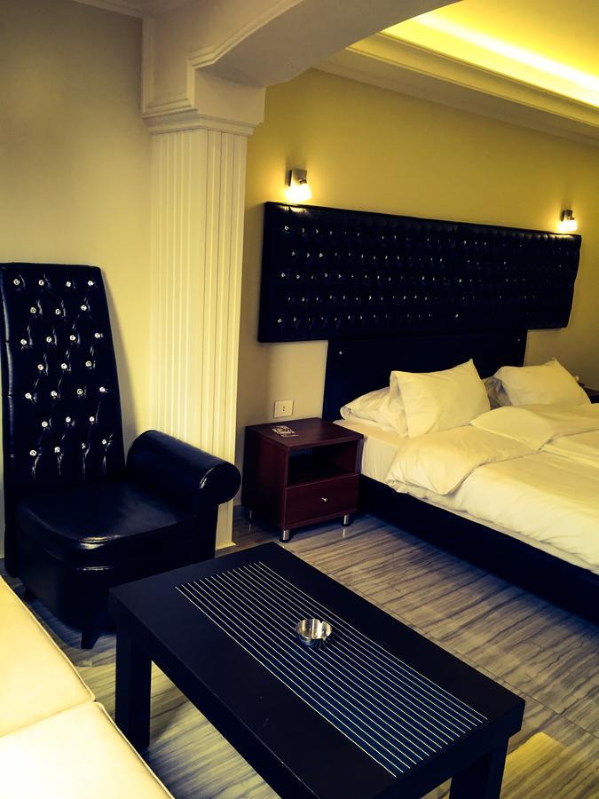Aphrodite Hotel Ţabarjā Екстериор снимка